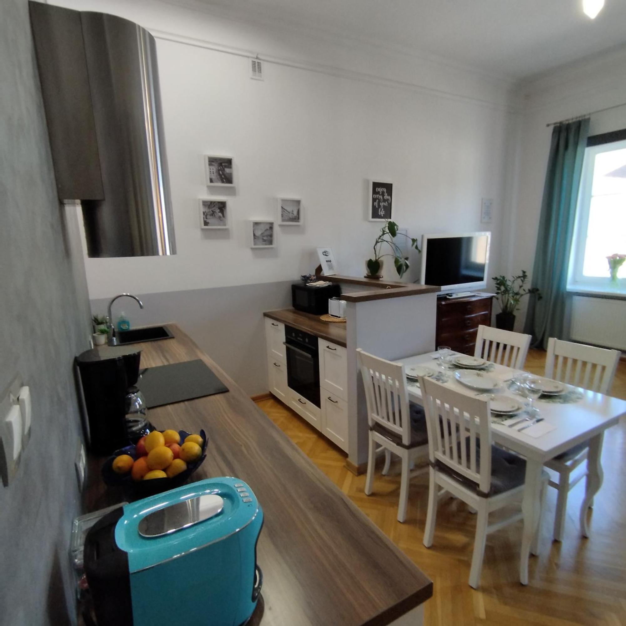 Novo Mundo Apartment Warsaw Exterior photo